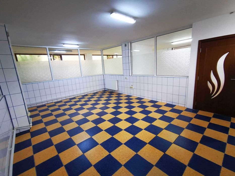 Birouri - Spatii comerciale - 150 mp