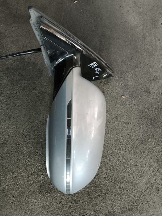 Огледало за Audi A8 D4