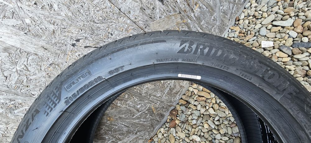 Anvelopa Bridgestone 215/50 R19 93T Dunlop 245/40 R19 98Y Sport Maxx