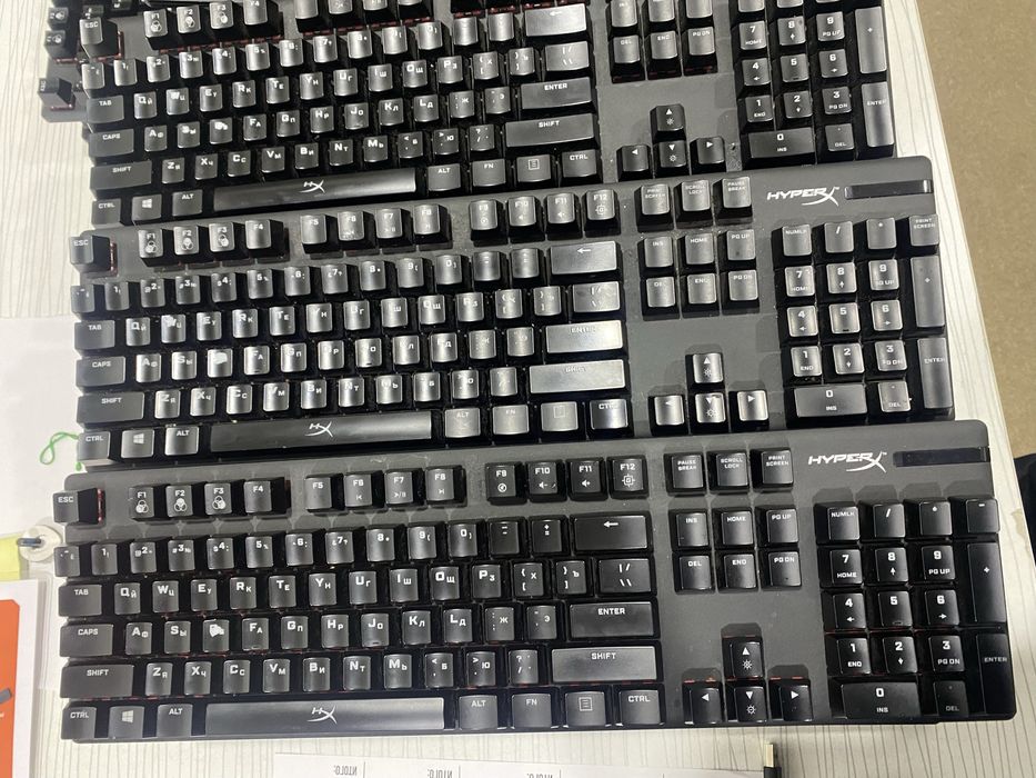 Клавиатура Hyper x Alloy origins