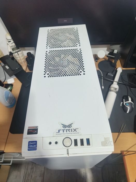 PC Intel  I7 6700k 16gb Ddr4 RX490 8gb
