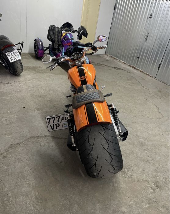 Срочно Harley Davidson V-Rod