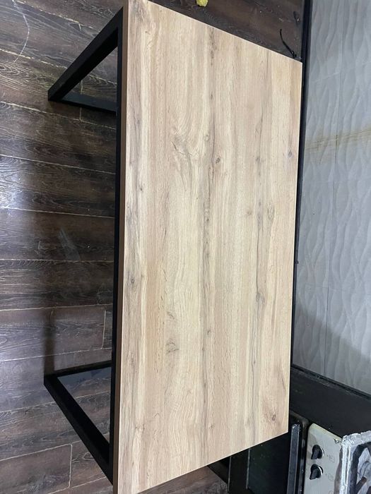 Продается 4 стола 12 стульчиков новый