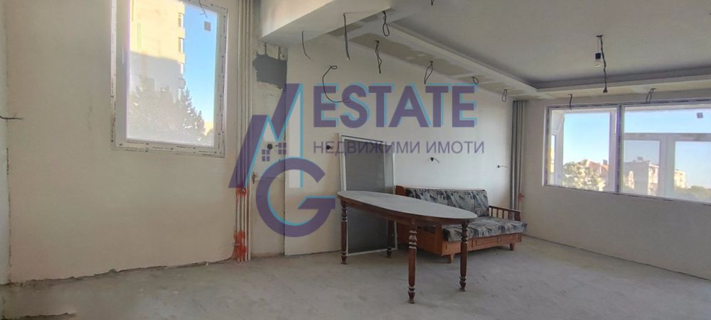 Продава се Двустаен апартамент в Бургас, Зорница - 60 кв.м за 1592 €/кв.м - Снимка #10