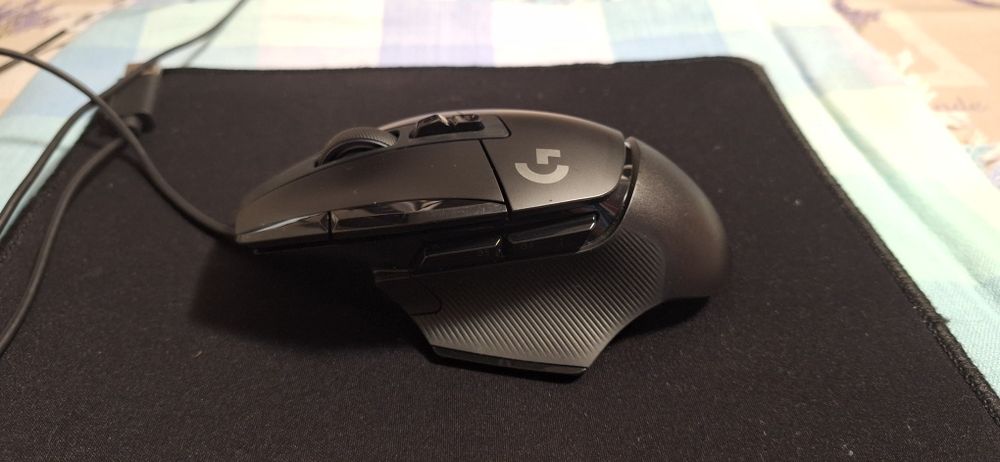 Mouse gaming LOGITECH G502X + mousepad