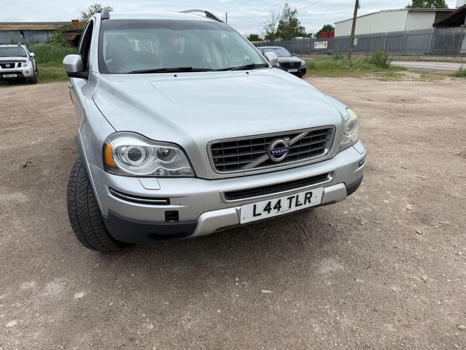 На части Volvo xc90 2.5 дизел auto 2012 година