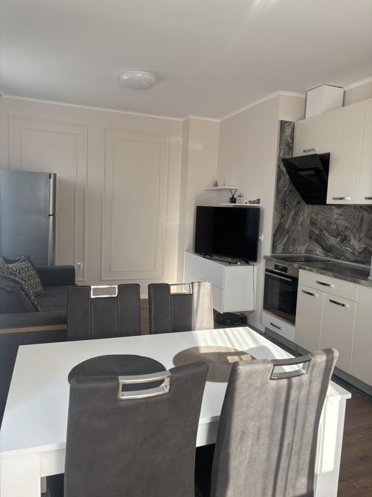 Продава се Двустаен апартамент в Пловдив, Христо Смирненски - 79 кв.м за 2456 €/кв.м - Снимка #1