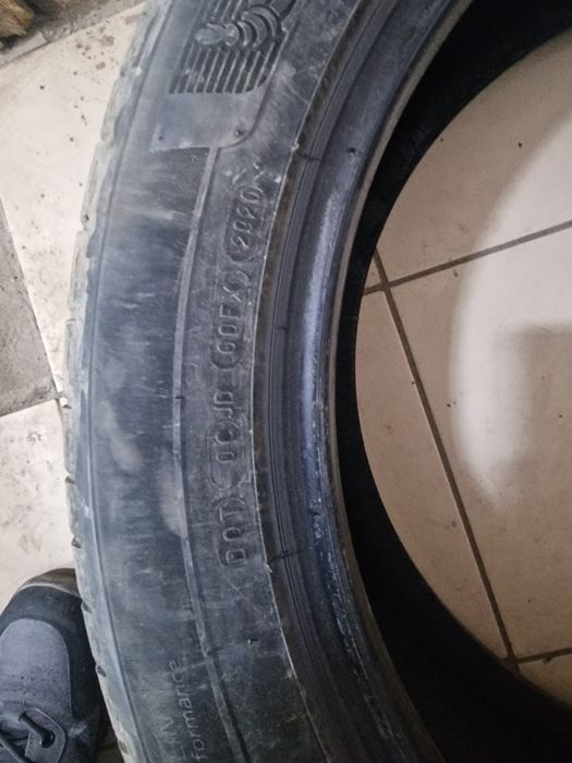 Продам резину 245/50/20