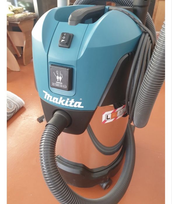 Пылесос makita vs3011L