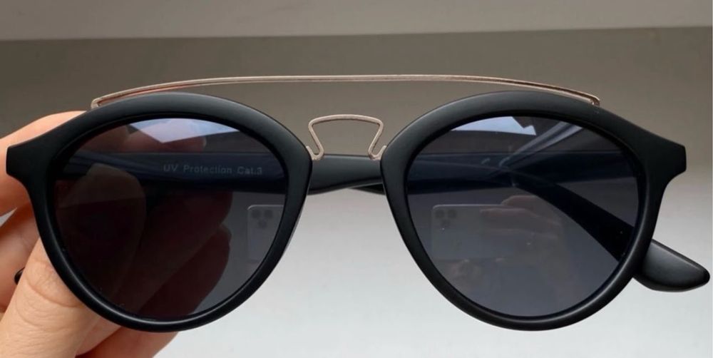 Готини слънчеви очила с UV защита