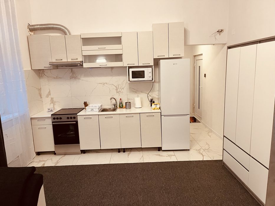 De inchiriat apartament la casa 2 camere ultracentral