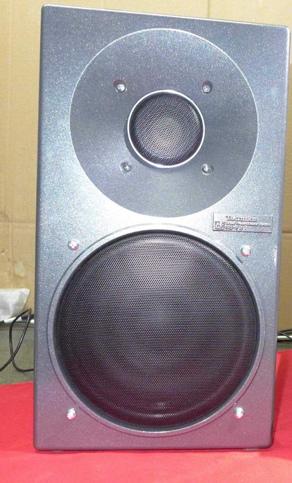 Изключителни колони!Hi-End музикален звук