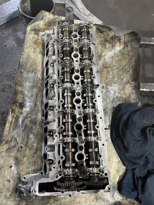 цилиндрова глава bmw e70 4.0d
