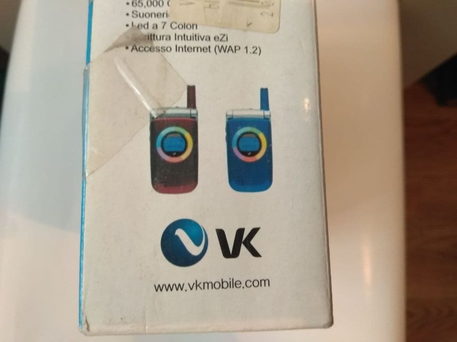 Продам коробки от телефонов