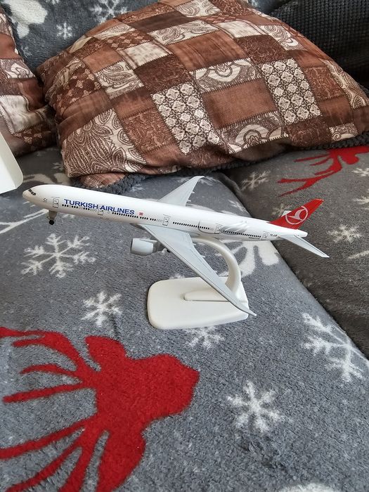 Macheta metalica avion 21 cm noua diferite modele