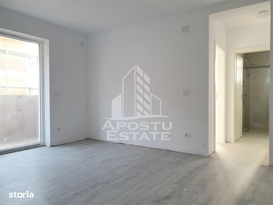 Apartamente cu 3 camere, disponibilitate la fiecare etaj, zona Giroc — fotografia 2
