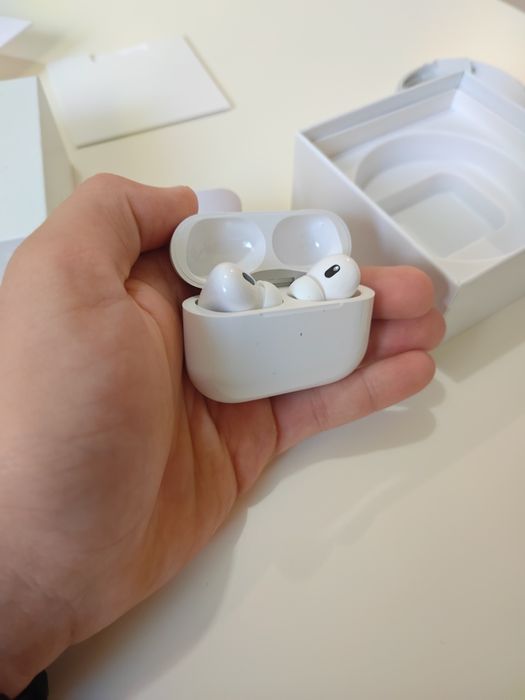 Airpods Pro 2 Слушалки за iPhone