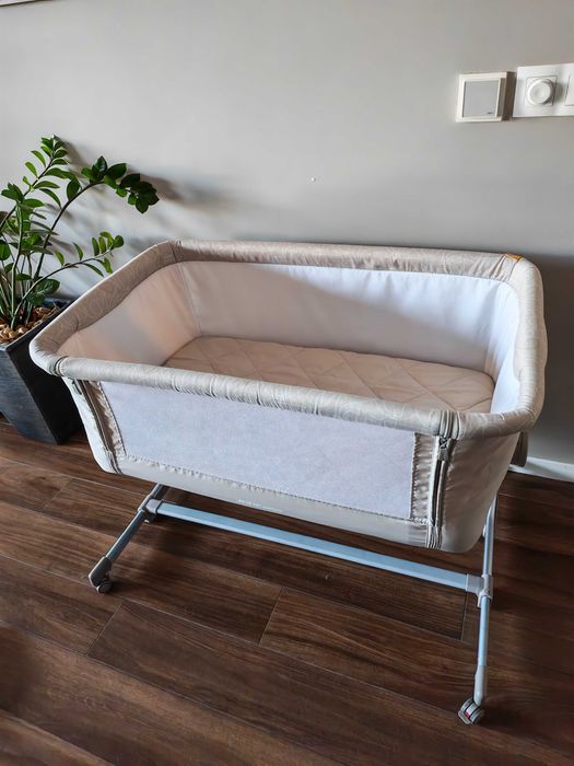 Кошара /креватче/ next to me Jane Baby Side