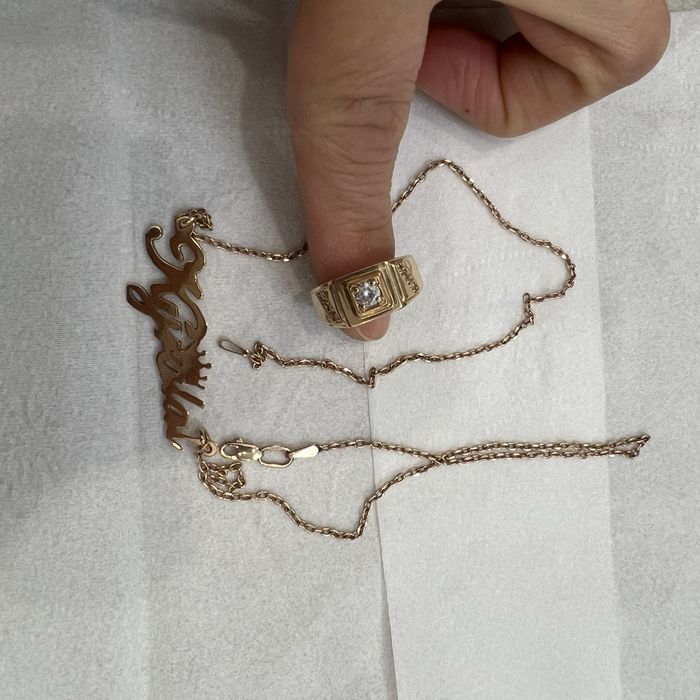 Продам золото 585