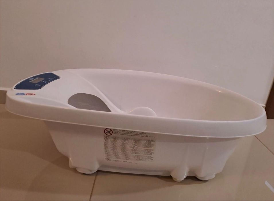 Cadita 3 in 1 cu termometru si cantar Aquascale