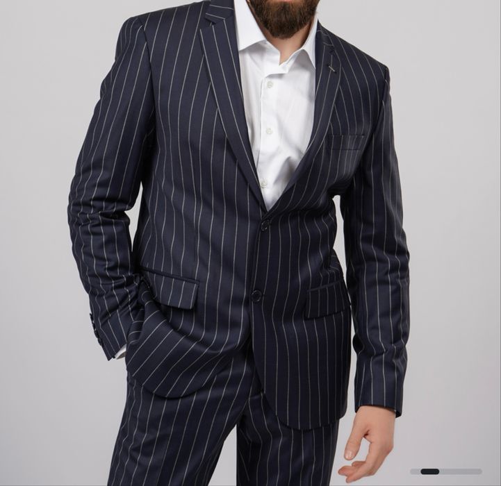 Kastum   Yengi zor chiroyli turasi holati zor