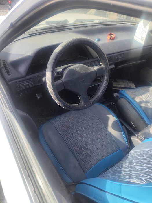 Мазда 323 задний стоп