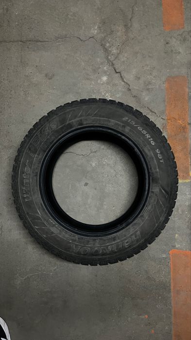 Продам зимние шины Hankook