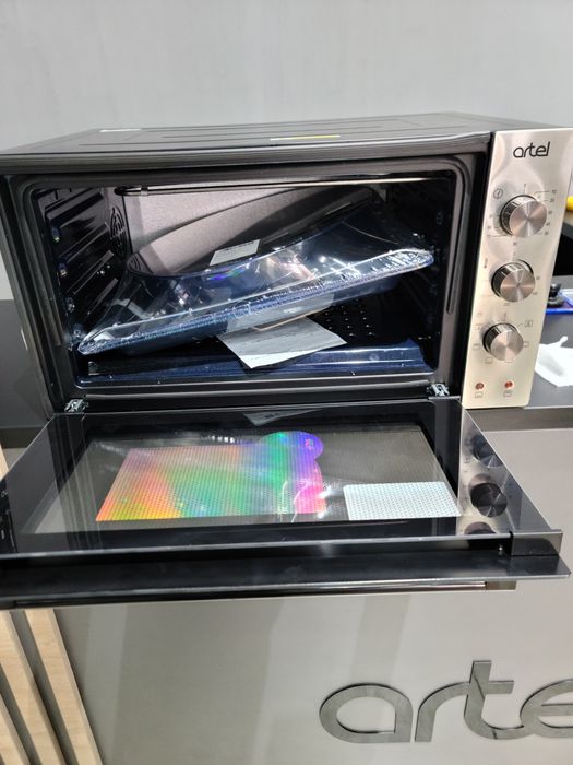 Мини духовка Artel MD4218Lux