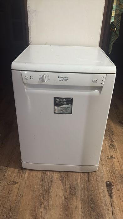 Продам посудомоечную машинку,