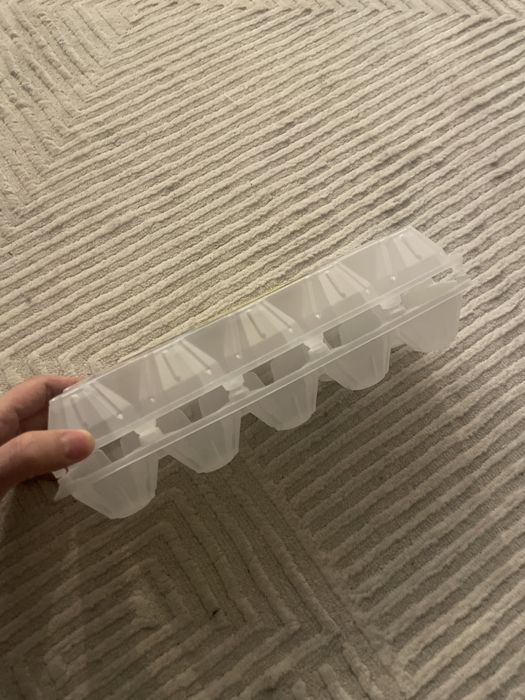 Кладки для 10 яйц, разные