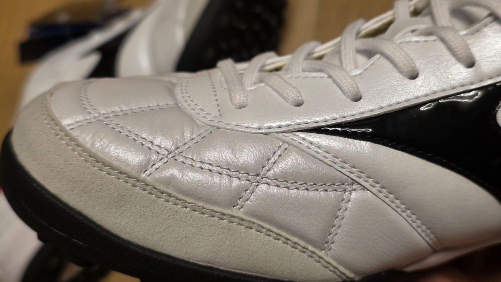 MIZUNO Morelia Sala Japan TF Bucuresti Sectorul 1 • OLX.ro