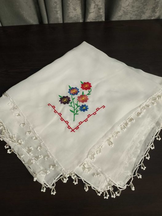 Памучни Забрадки с бродерия