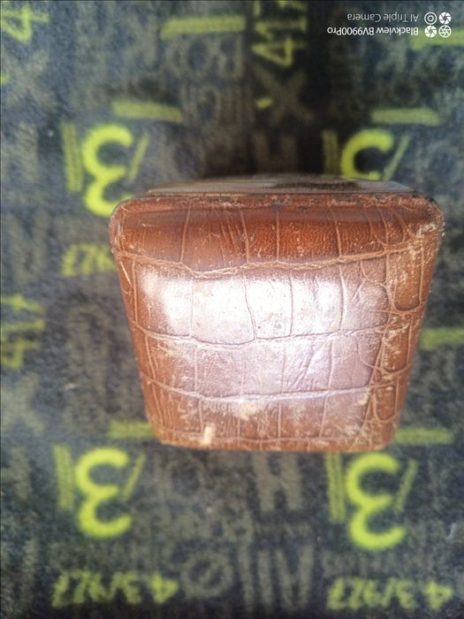 Ceas mecanic vechi Zentra nefunctional