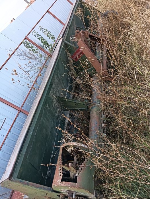 Vând disc GD3,2 și semănătoare sup 29