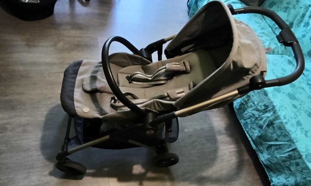 cybex Melio бебешка количка с кош за новородено