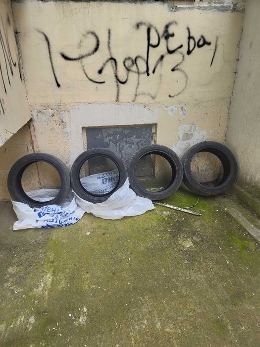 KUMHO 245/40/ZR19- 4 броя