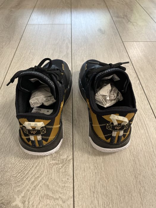 Vând Jordan one take 2