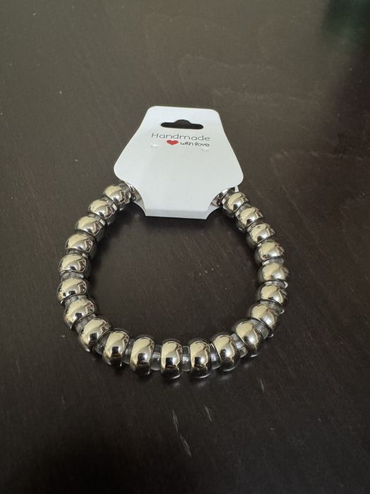 Ръчно изработени гривни