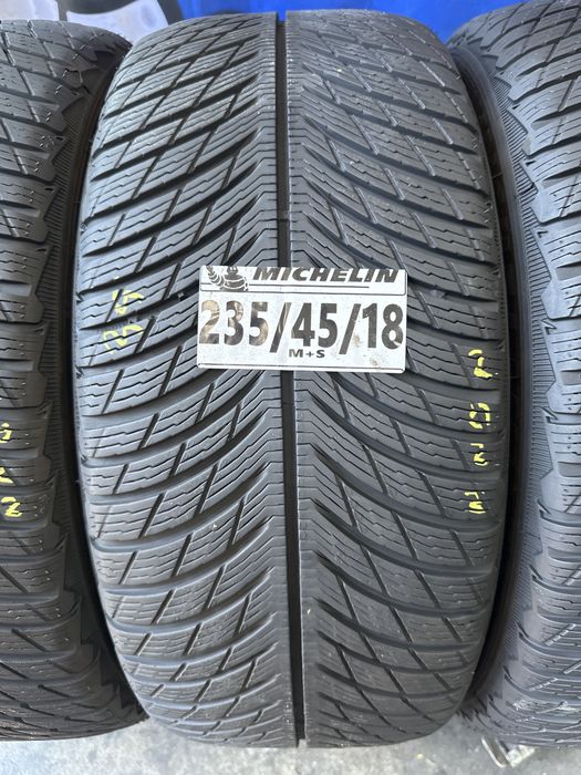 235/45/18 Michelin M+S
