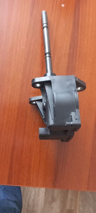 Актуатор включения раздатки HILUX