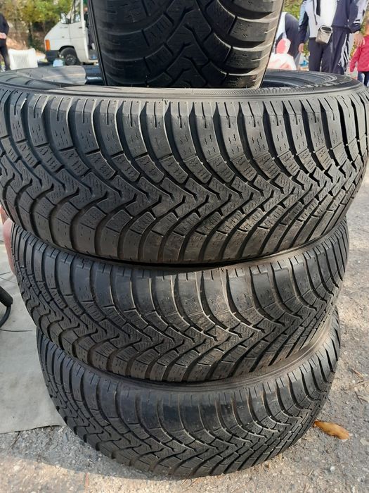 Гуми 225 60 18 м+s 4 бр.всесезонни