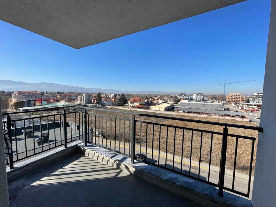 Продава се Тристаен апартамент в Пловдив, Христо Смирненски - 104 кв.м за 1337 €/кв.м - Снимка #9