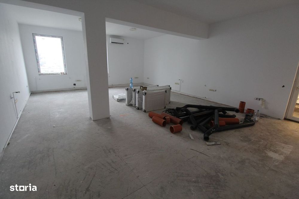 Spațiu comercial sau Birouri