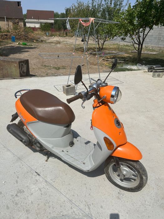 Продам ретро мопед Suzuki