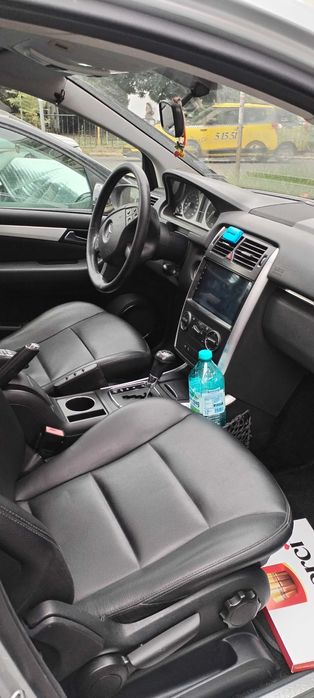 Мерцедес b200 limuzine