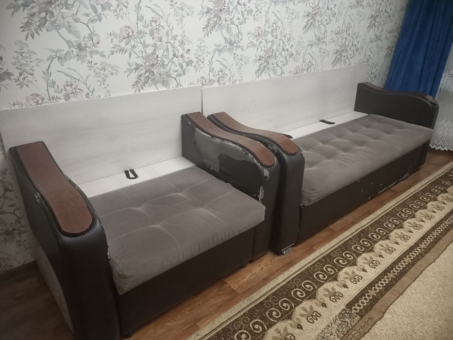Продам диван-трансформер (3в одном) с креслом!