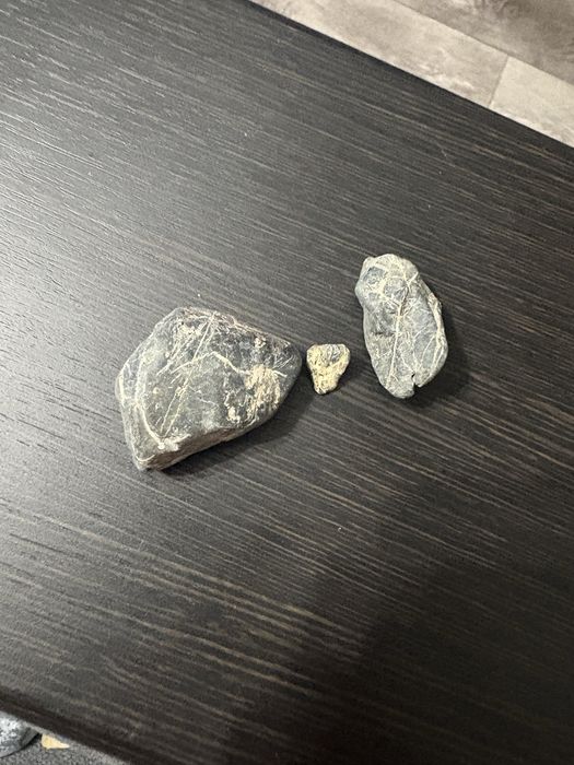 Продам камни разного размера