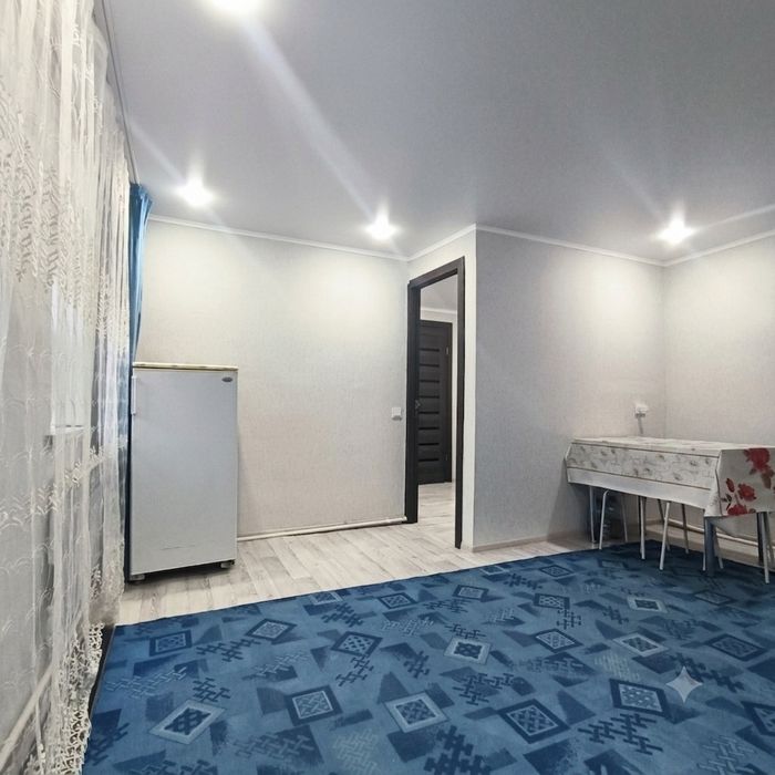 Продам 1 ком квартиру в районе ПедИнститута