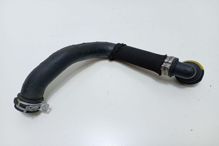 Furtun epurator 6G9Q6A886BC Volvo V70  seria