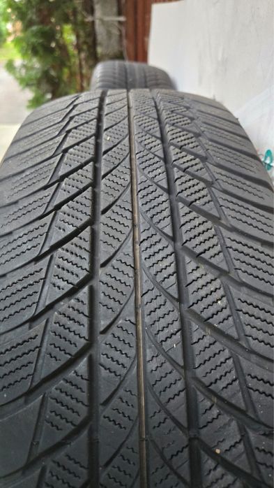 Anvelope 225 60 18 bridgestone iarna dot22
